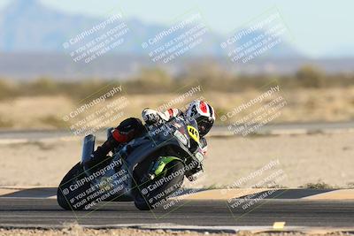 media/Dec-07-2025-CVMA (Sun) [[3e7d2de5dc]]/Race 15-Amateur Formula Open/